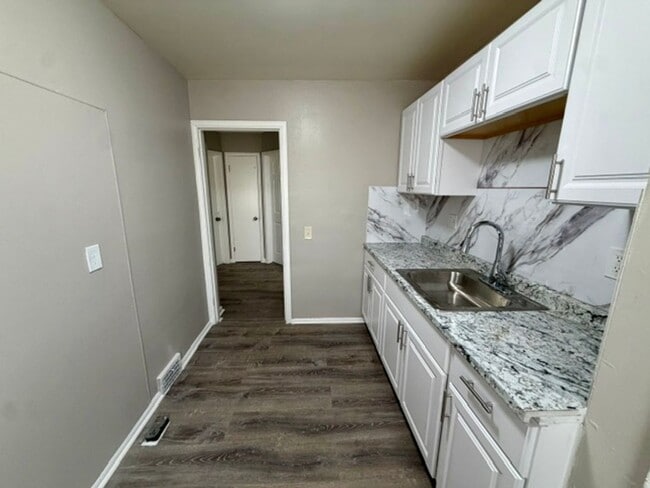 Building Photo - Section 8 Only Newly Renovated 2 Bedroom Brick Ranch – $1,300/Month