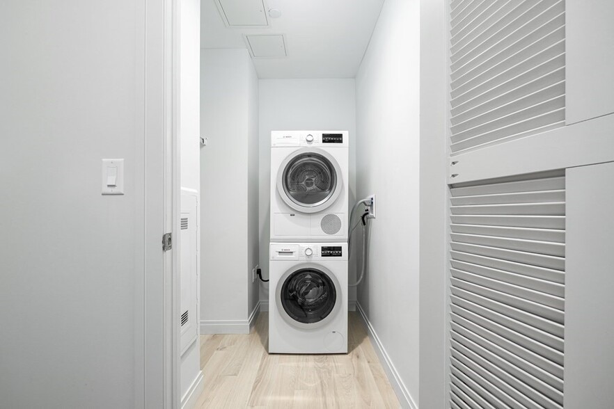 Building Photo - 133 Seaport Blvd