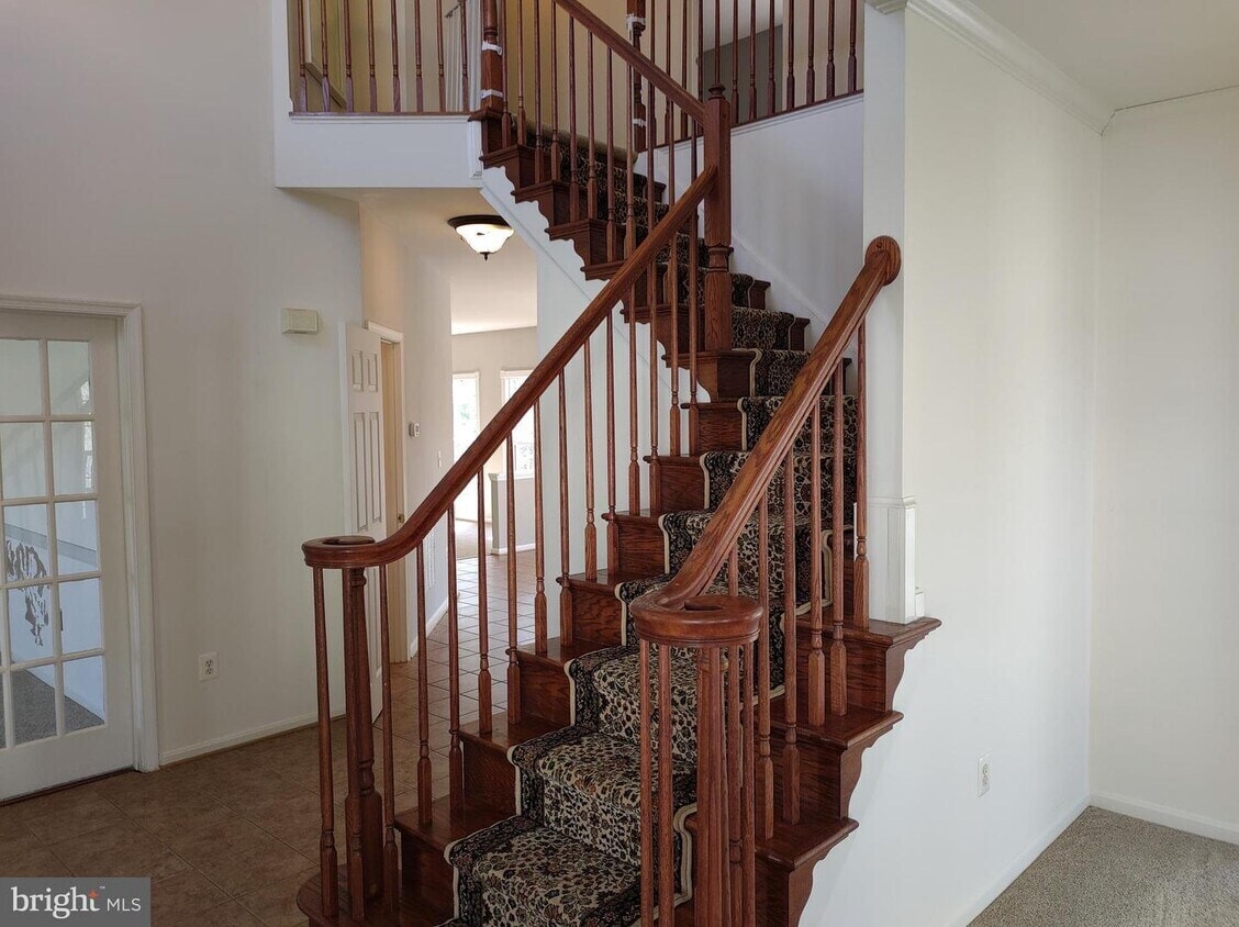 Entrance Stairway - 15200 Chula Pl