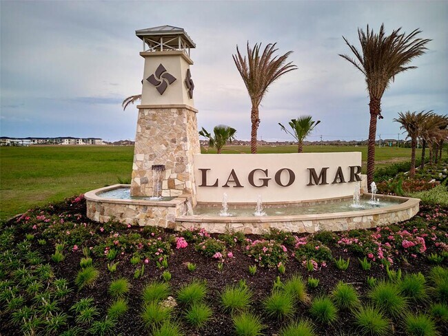 Building Photo - 12629 Pirate Bend Dr