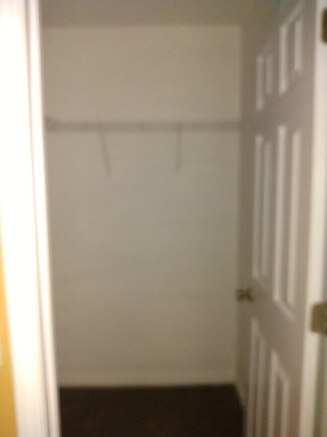 Building Photo - 14059 Sullivan St