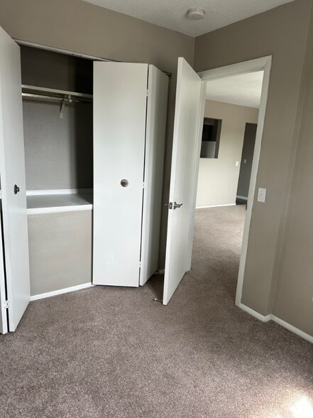 Building Photo - 7451 Lunitas Ln