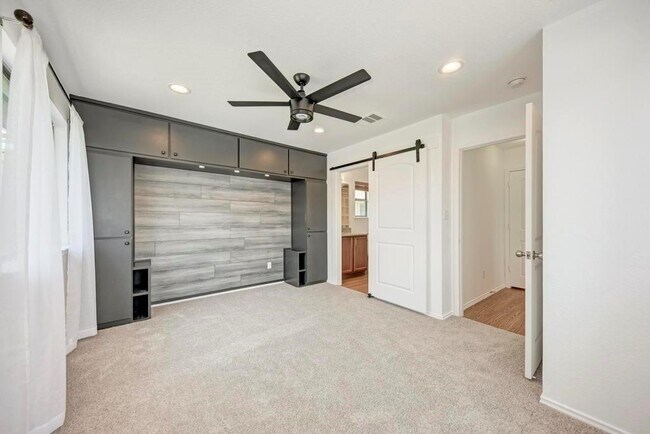 Building Photo - 4511 Halliday Ave