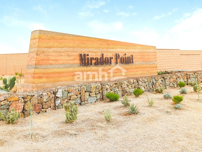 Building Photo - 9620 E Friedel Dr