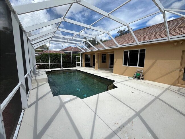 Building Photo - 7016 Treymore Ct