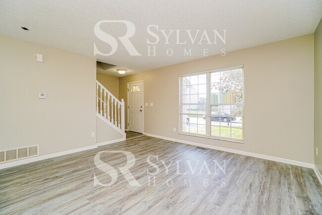 Building Photo - Prepare to fall in love with this 4 bedroo...