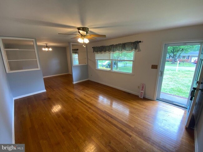 Building Photo - 802 Payton Dr