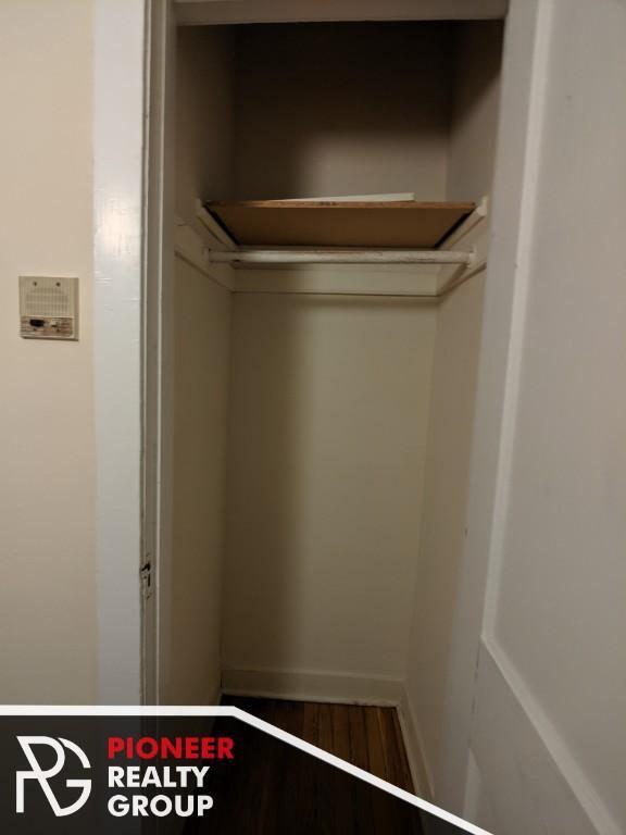 Building Photo - 2 bedroom in CHICAGO IL 60657