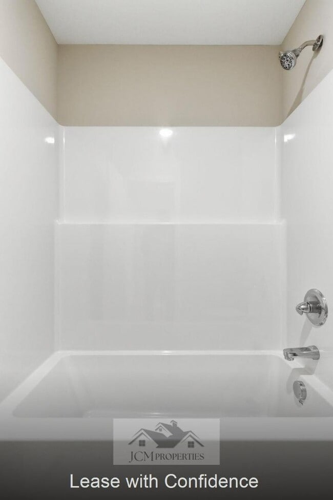 Building Photo - 117 Lambert Fld