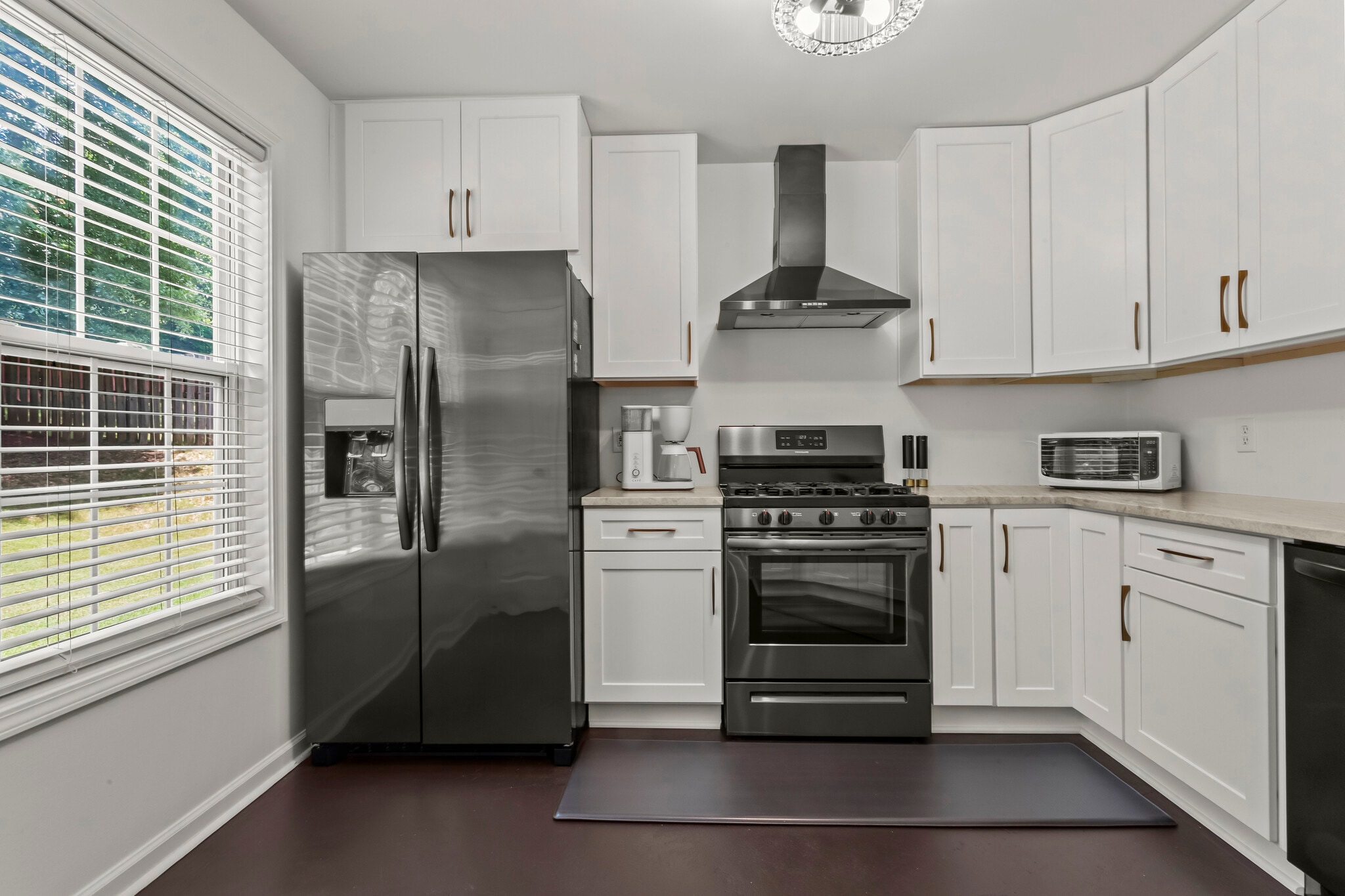Building Photo - 161 Weatherstone Dr