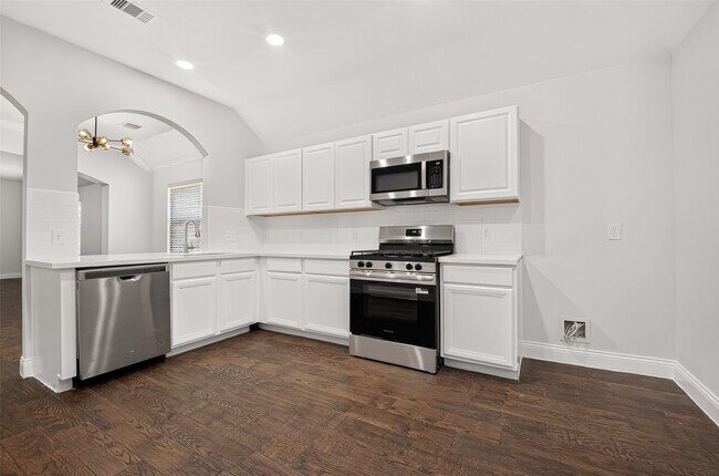 Building Photo - 20707 Pine Rain Ct