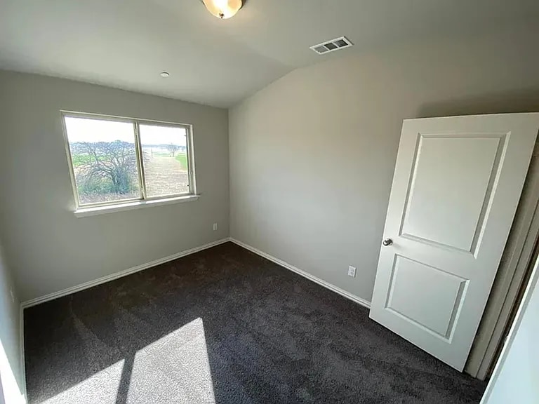 Building Photo - 3209 Solana Cir