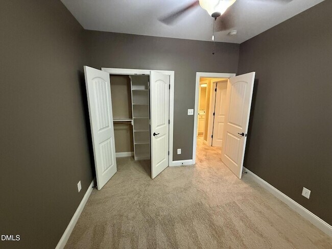 Building Photo - 2106 Scarlet Maple Drive