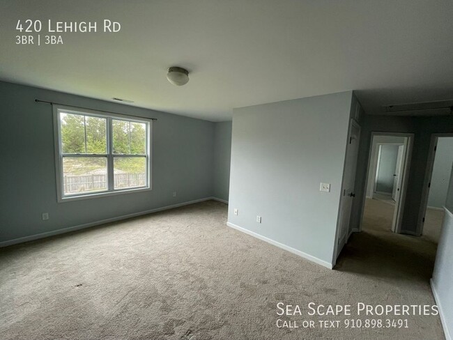 Building Photo - 3bd/2.5ba home with flexible Lease Length