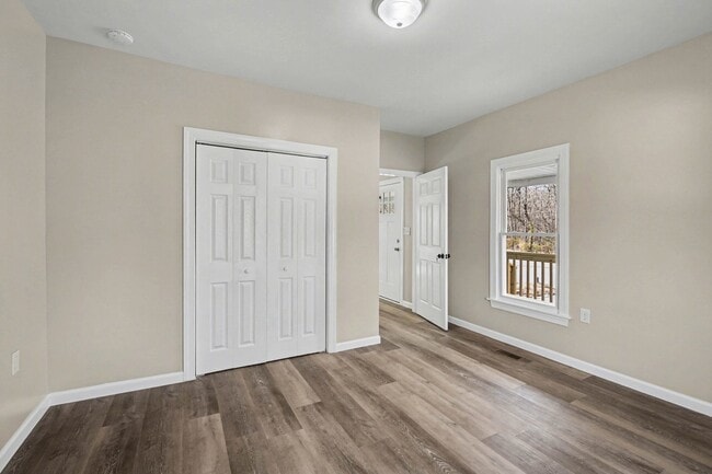 Building Photo - 1144 Front St