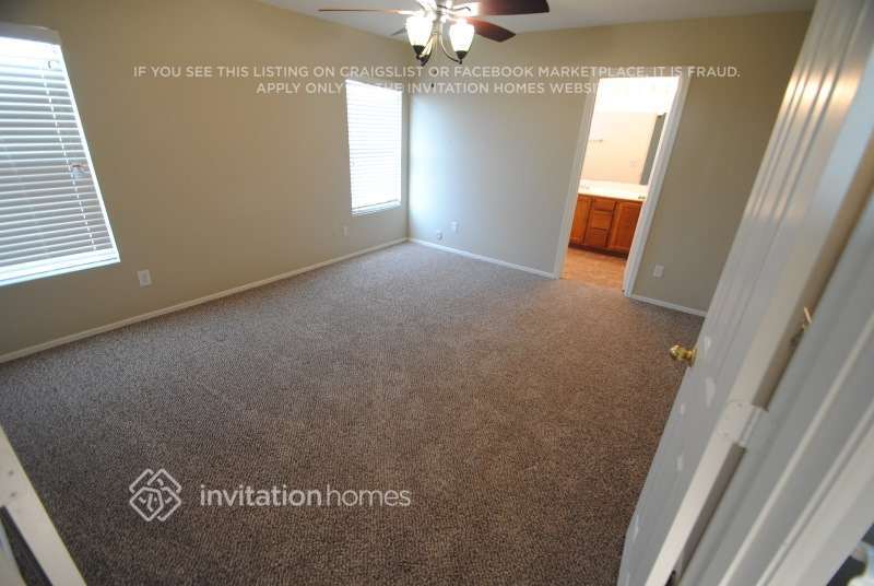 Building Photo - 328 E March St