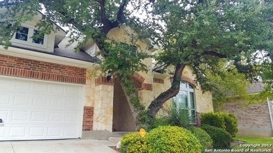 Building Photo - 4426 James Bowie