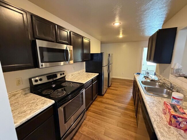 Building Photo - 1203 Euclid Ave