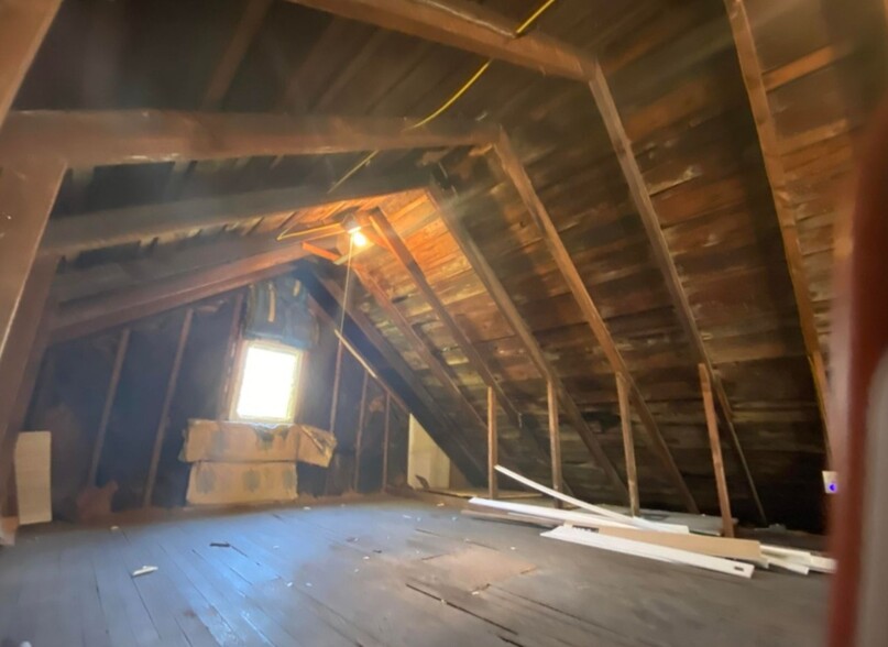 Attic storage space - 105 Willowbrook Rd