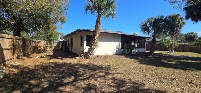 Building Photo - 2395 Alda Ln