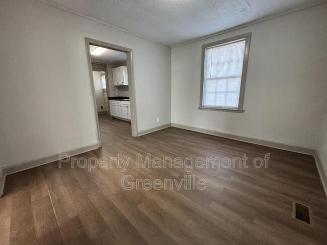 Building Photo - 504 Pickens St