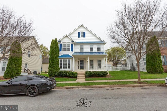 Building Photo - 341 Bullskin St