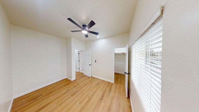 Building Photo - 5418-5420 Baja Drive