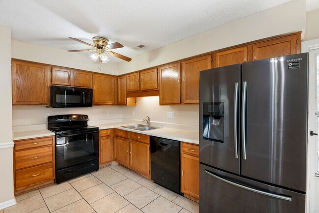 Building Photo - Single Family Home in South Durham- Available Now