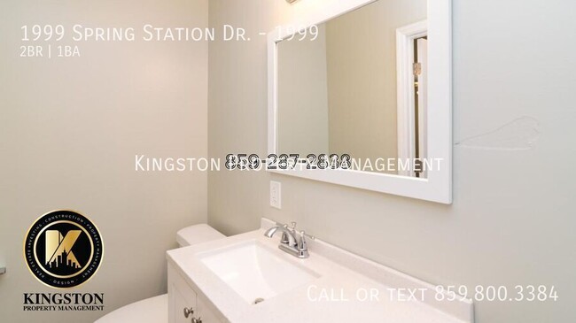 Building Photo - Spacious 2 Bedroom 1 Bathroom!! Now Availa...