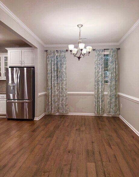 Building Photo - 6000 Fryars Gate Ct