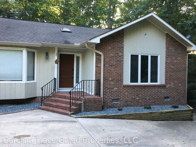 Primary Photo - 3 br, 2 bath House - 5055 Bluebird Drive