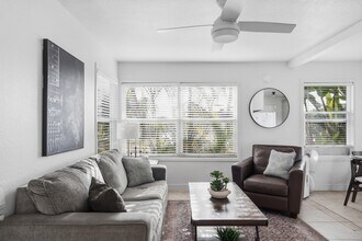 Building Photo - 2606 Juan St