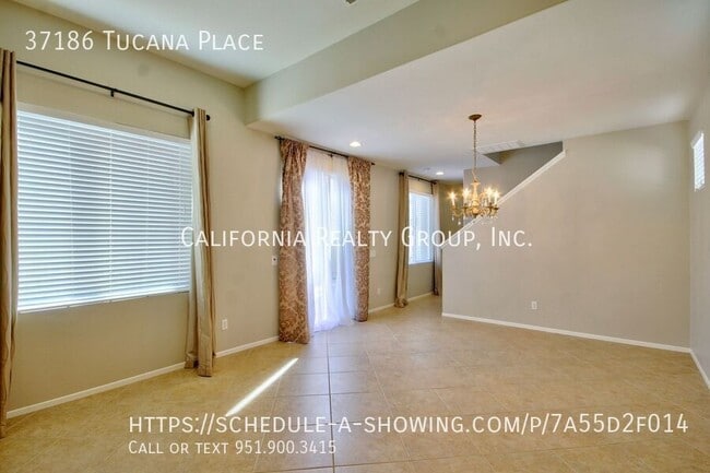 Building Photo - 37186 Tucana Pl