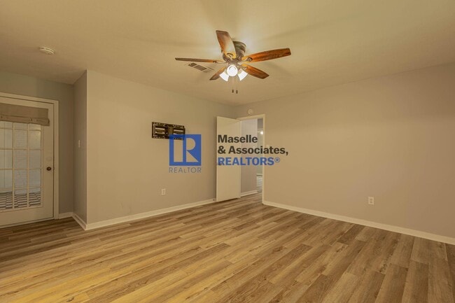 Building Photo - Charming 4-Bed, 2.5-Bath Home in the Heart...