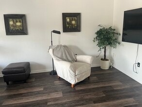 Building Photo - 8396 111th St