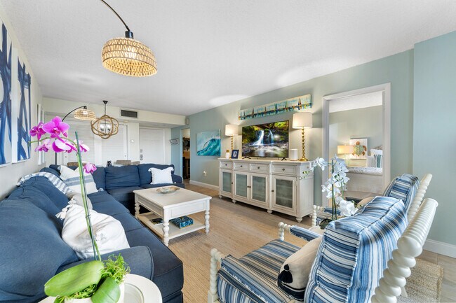 Building Photo - 225 S Beach Rd