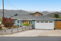 Building Photo - 796 Crespi Dr