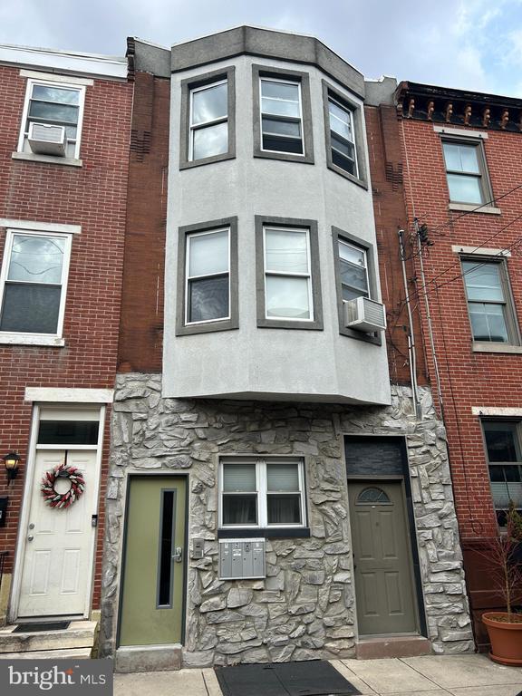 Building Photo - 1217 Ellsworth St