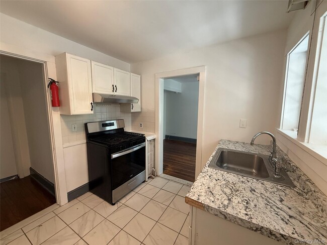 Building Photo - 6779 US-209