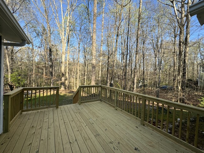 Large private deck - 8017 Pine Oak Rd