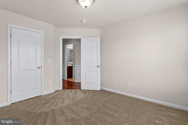 Building Photo - 22664 Amberjack Square