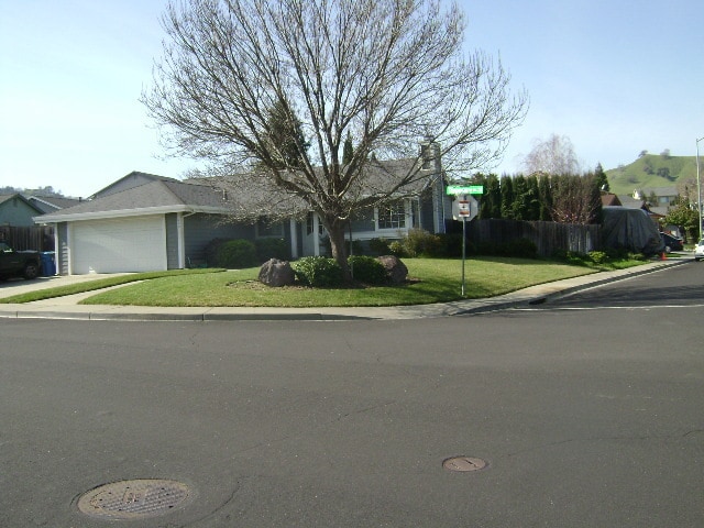 Building Photo - 669 Tipperary Dr