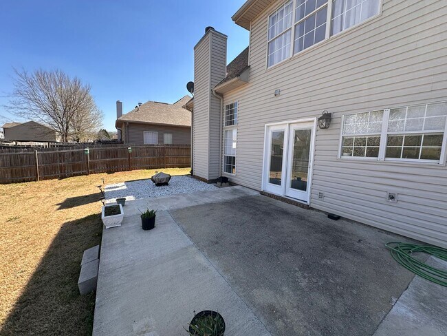 Building Photo - Beautiful Home in Moody - Coming Soon!