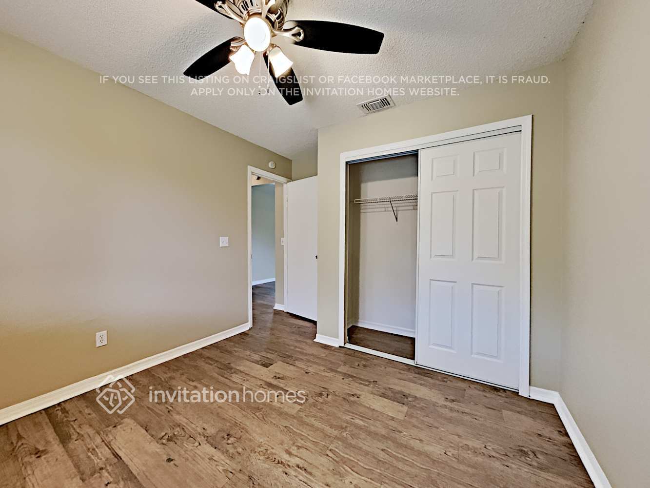 Building Photo - 1082 Leeward Dr