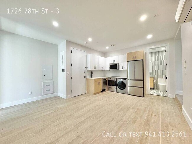 Building Photo - 1726 78th St