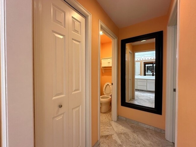 Building Photo - Luxury living in Gig Harbor!