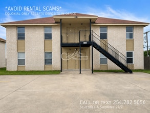 Building Photo - 5704 Greengate Dr