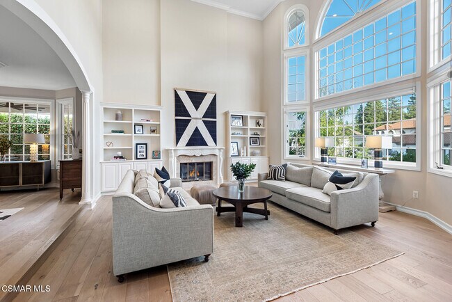 Building Photo - 29621 Ridgeway Dr