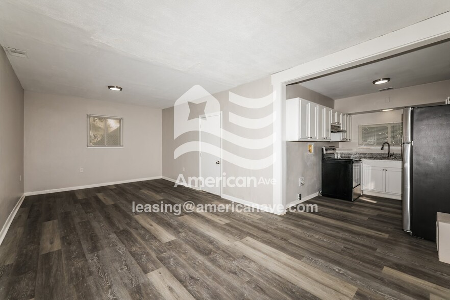 Building Photo - 3527 Pittsburg Ave