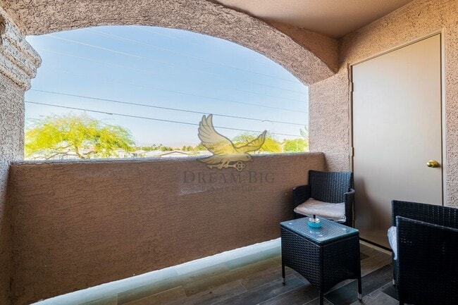 Building Photo - 8101 W Flamingo Rd